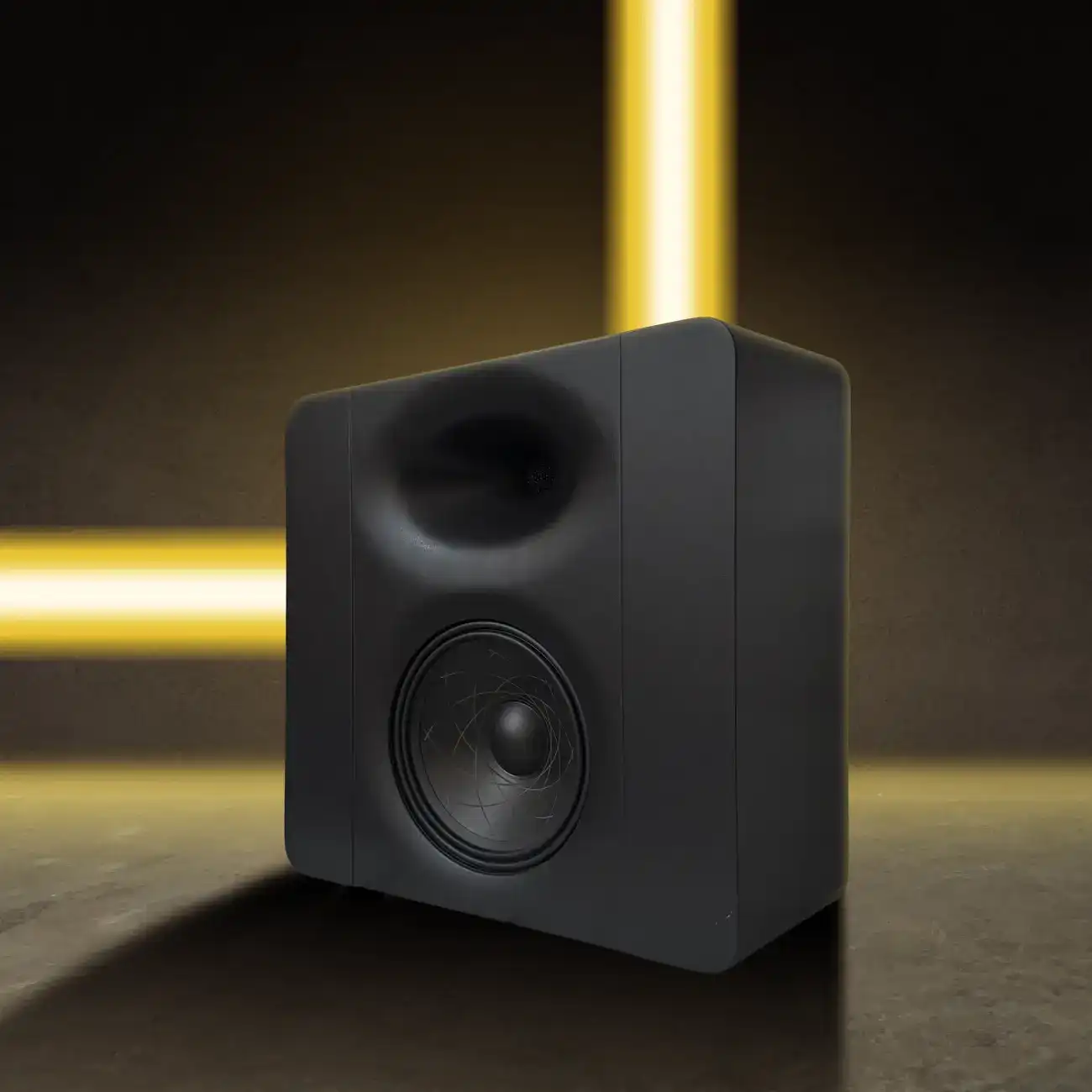 Procella P8 Home Cinema Loudspeaker